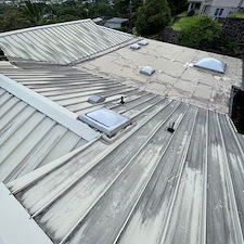 Extraordinary-Metal-Roof-Cleaning-in-Manoa-Hawaii 6