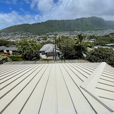 Extraordinary-Metal-Roof-Cleaning-in-Manoa-Hawaii 2