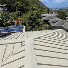 Extraordinary-Metal-Roof-Cleaning-in-Manoa-Hawaii 1