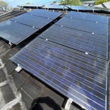 Professional-Solar-Panel-Cleaning-Service-in-Aiea-Hawaii 1