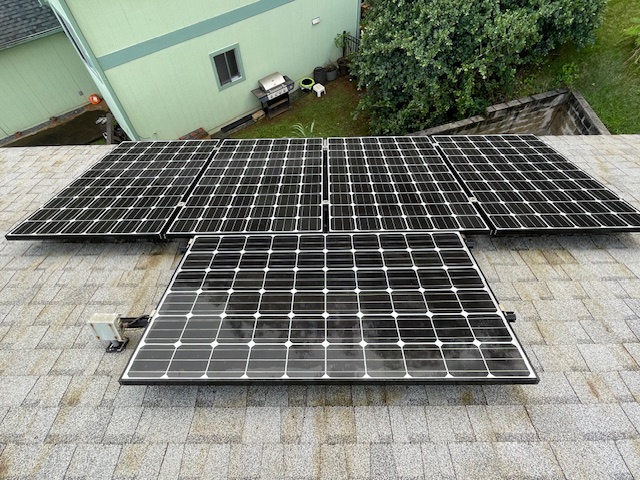 Superb Solar Panel and Roof cleaning in Kaneohe, Hawaii